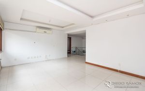 Image 3 - 7401