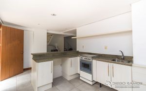 Image 21 - 7401