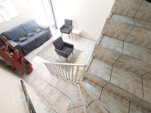 Image 9 - 740275