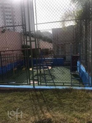 Image 7 - 740352