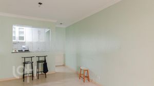 Image 3 - 740473