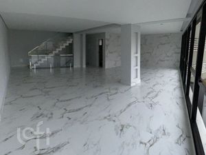 Image 1 - 740522