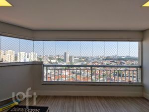 Image 4 - 740571