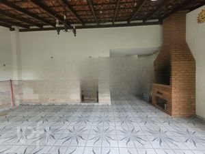 Image 40 - 740594