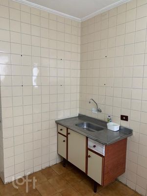 Image 5 - 740638