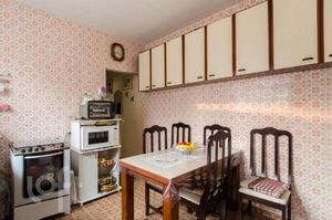 Image 4 - 740736