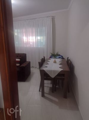 Image 4 - 740842
