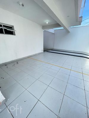 Image 21 - 740848
