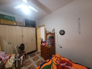 Image 19 - 740931