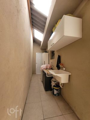 Image 28 - 741372