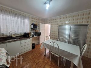 Image 4 - 741372