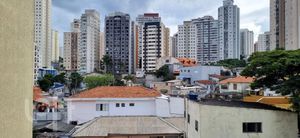 Image 4 - 741884