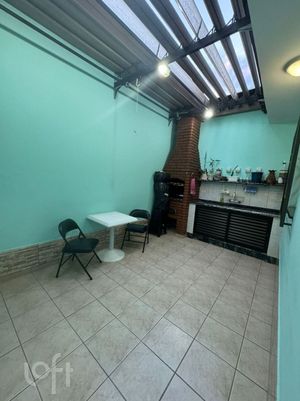 Image 18 - 741921