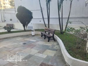 Image 26 - 742181