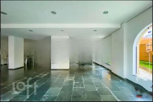 Image 31 - 742245