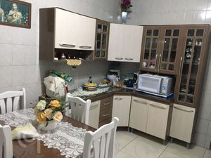 Image 26 - 742303