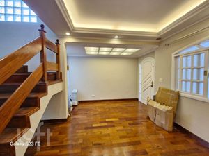 Image 1 - 742374