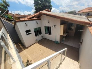Image 10 - 742524