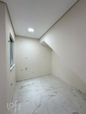 Image 6 - 742547