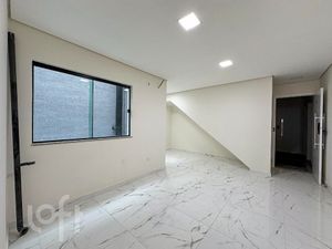 Image 4 - 742547