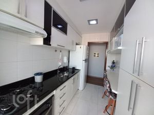 Image 5 - 743325