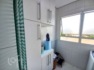 Image 24 - 743325