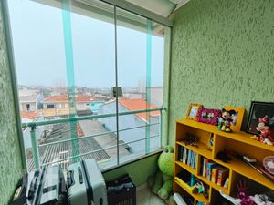 Image 12 - 743363