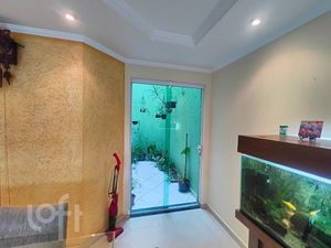 Image 4 - 743363