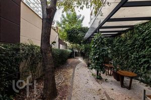 Image 24 - 743568