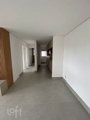 Image 3 - 743752