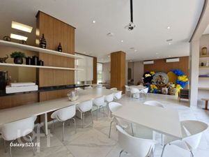Image 55 - 743755