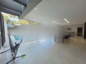 Image 12 - 743856