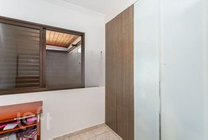 Image 34 - 743912