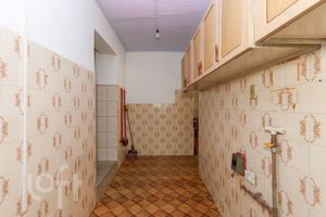 Image 9 - 744149