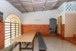 Image 31 - 744149