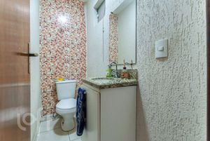 Image 32 - 744441