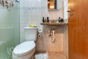 Image 35 - 744441