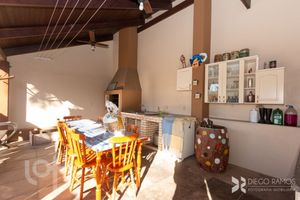 Image 14 - 744578