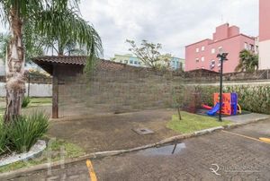 Image 20 - 744626