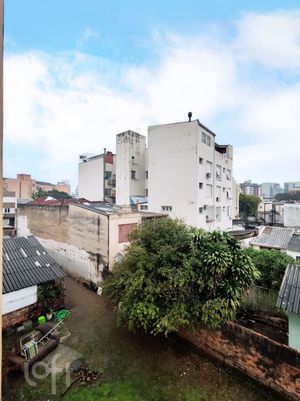 Image 25 - 744690