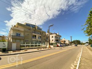 Image 24 - 744740
