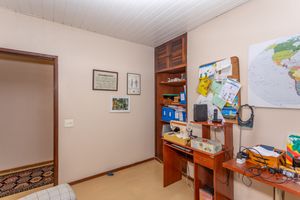 Image 27 - 744755