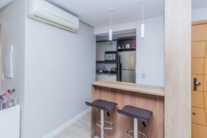 Image 9 - 744784