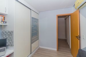 Image 14 - 744784