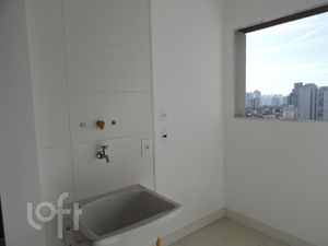 Image 6 - 744906