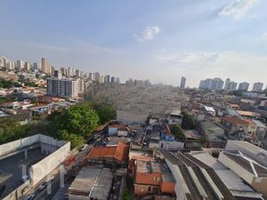 Image 26 - 745040