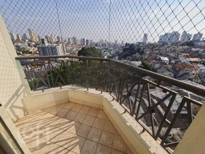 Image 24 - 745040