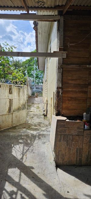 Image 14 - 745313