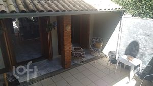 Image 31 - 745399