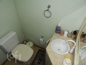 Image 4 - 745401